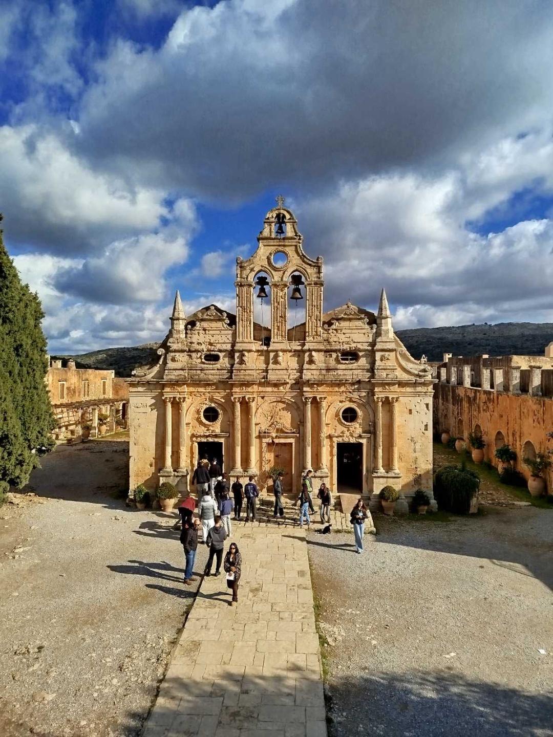 Μονή Αρκαδίου